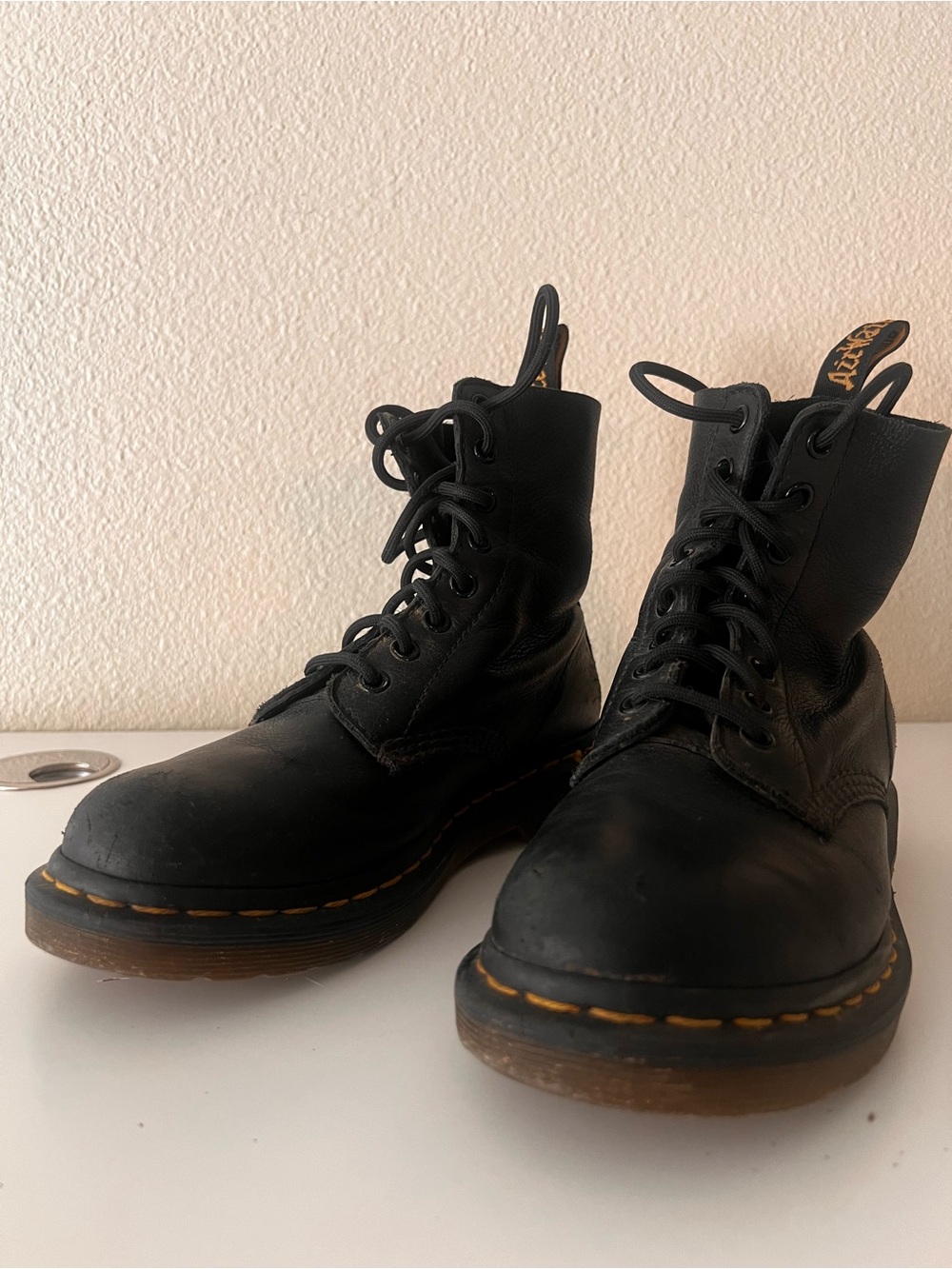 Dr. Martens 1460 Black Leather 8-Eye Lace Up Combat Boots Women’s US 6